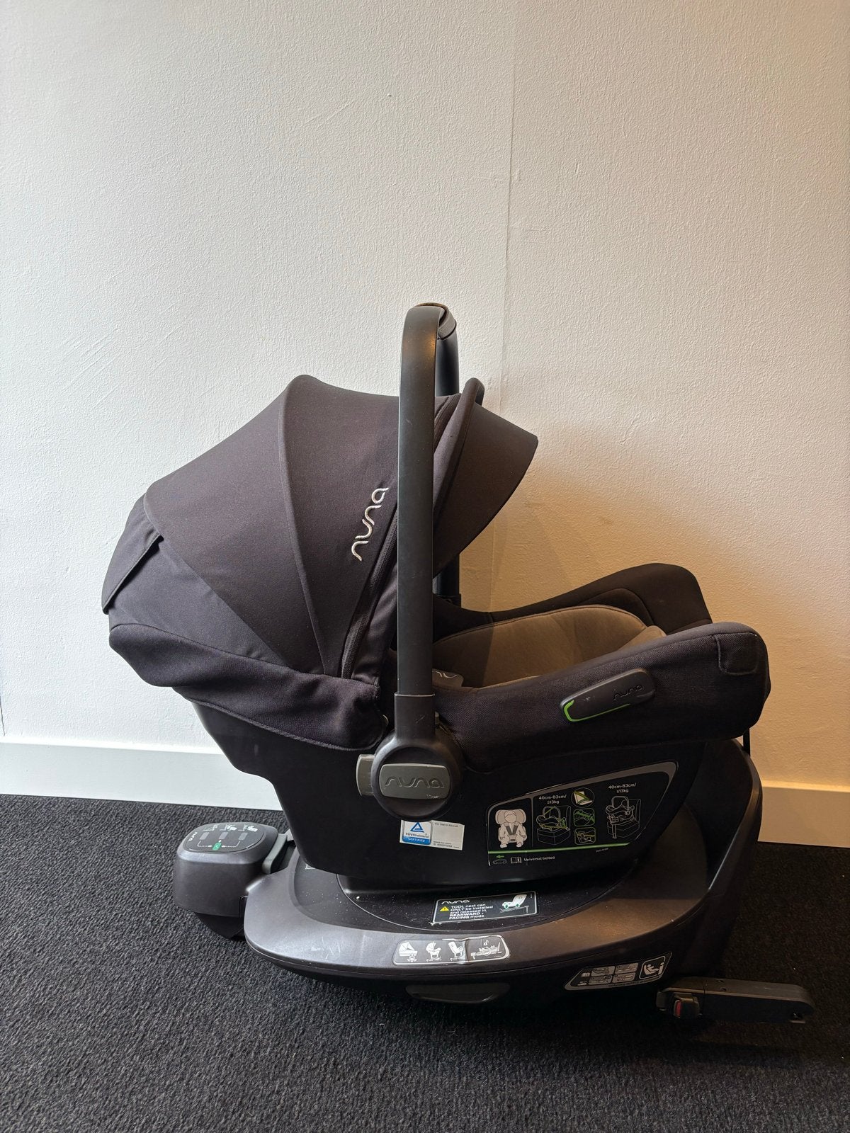 Nuna Pipa Next autostoel met Isofix base, Overige merken, Gebruikt, Isofix, 0 t/m 13 kg