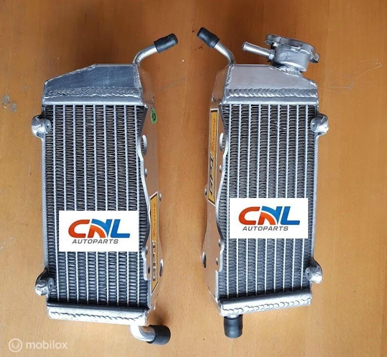 Radiateur Yamaha YZ125 YZ125K YZ125L 1983 radiator, Motoren, Nieuw, Ophalen of Verzenden