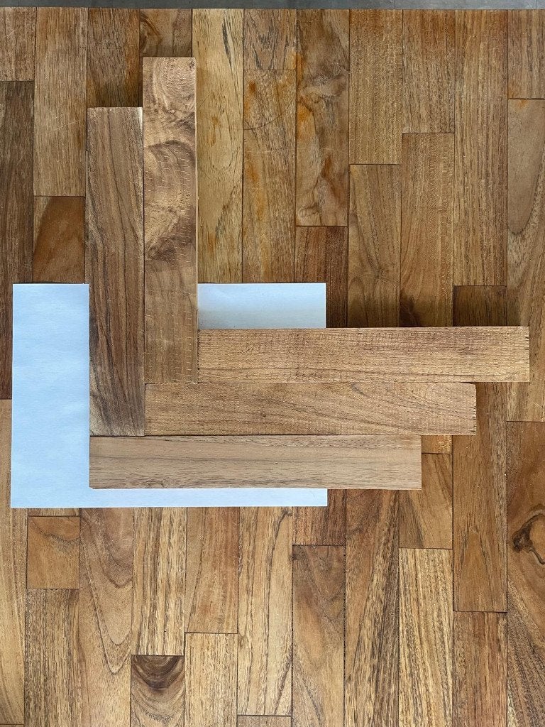 Massief Teakhout Tapis parket -- ruim 60 m2, 30x5x1,6 cm, Gebruikt, Bruin, Teak massief, 50 tot 75 m²