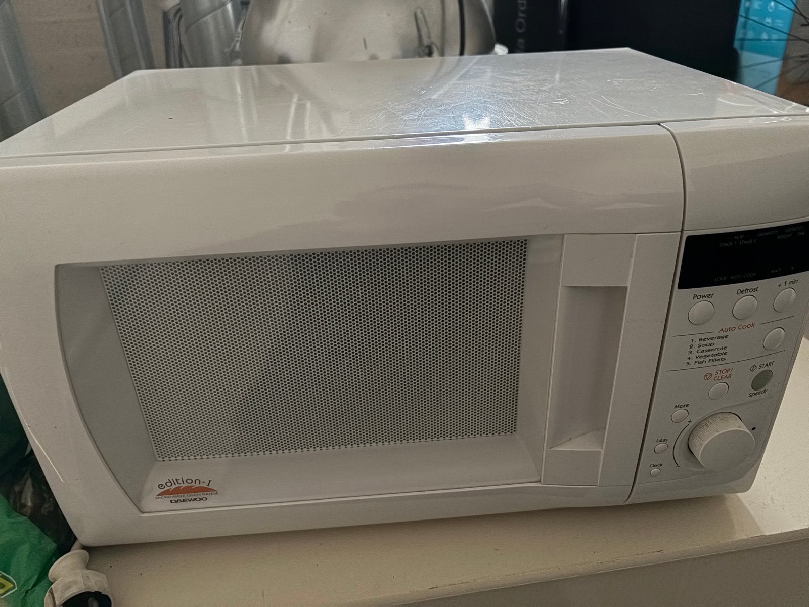 Daewoo Magnetron Edition-I - Nog in goede staat!, Gebruikt, Ophalen of Verzenden, Magnetron, Draaiplateau