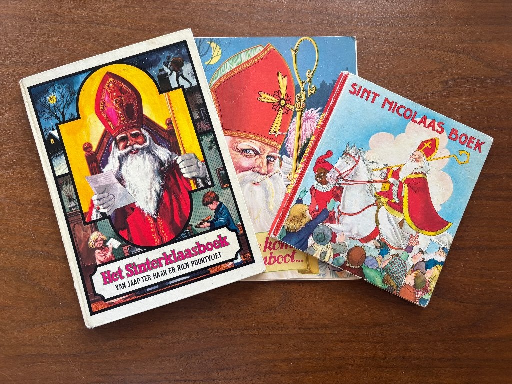 Drie oude Sinterklaas boeken jaren '50 / '60, Ophalen of Verzenden, Gebruikt