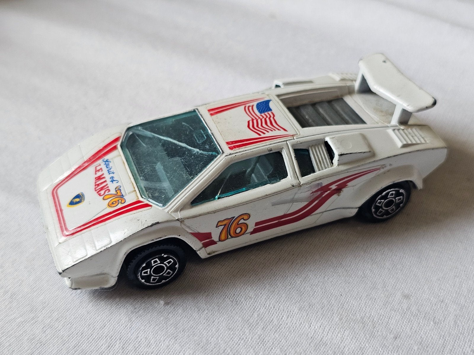 Bburago Lamborghini Countach 5000 S - Spirit of Le Mans, Ophalen of Verzenden, Gebruikt, Auto