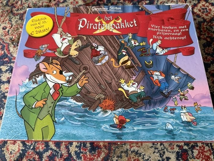 Geronimo Stilton. Het Piratenpakket met 4 Boeken., Boeken, Ophalen of Verzenden, Zo goed als nieuw, Fictie