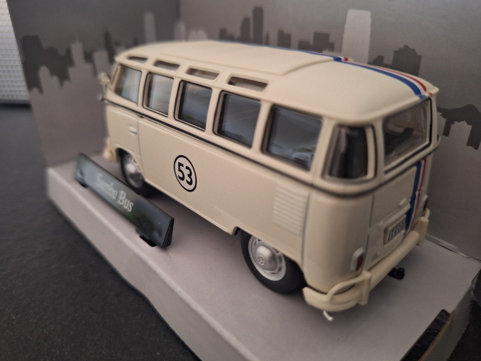 Volkswagen T1 Samba bus Herbie 53 Schaal 1:43, Overige merken, Auto, Nieuw, Cararama