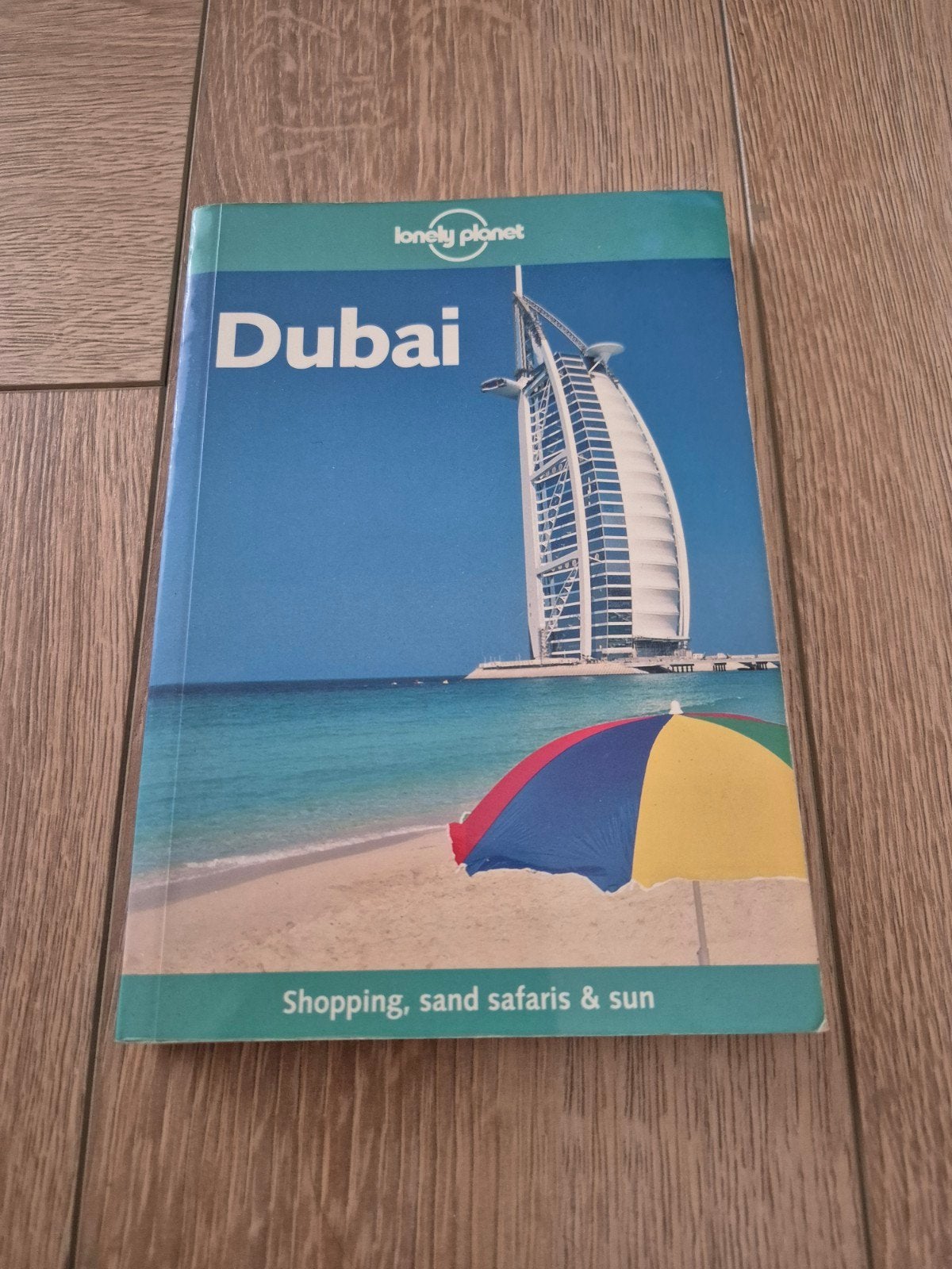 Lonely Planet Dubai Reisgids - Ontdek de stad, Boeken, Reisgidsen, Lonely Planet, Ophalen of Verzenden, Zo goed als nieuw, Reisgids of -boek