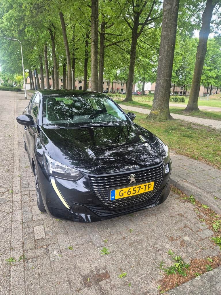 Peugeot 208 1.2 Puretech 75pk 2019 Zwart, Auto's, Voorwielaandrijving, 1199 cc, Zwart, Origineel Nederlands