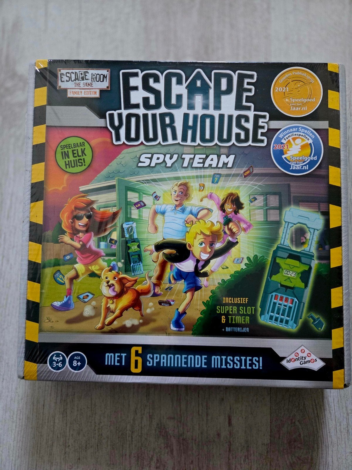 Escape Your House: Spy Team - Escape Room The Game, Ophalen of Verzenden, Nieuw, Identity Games