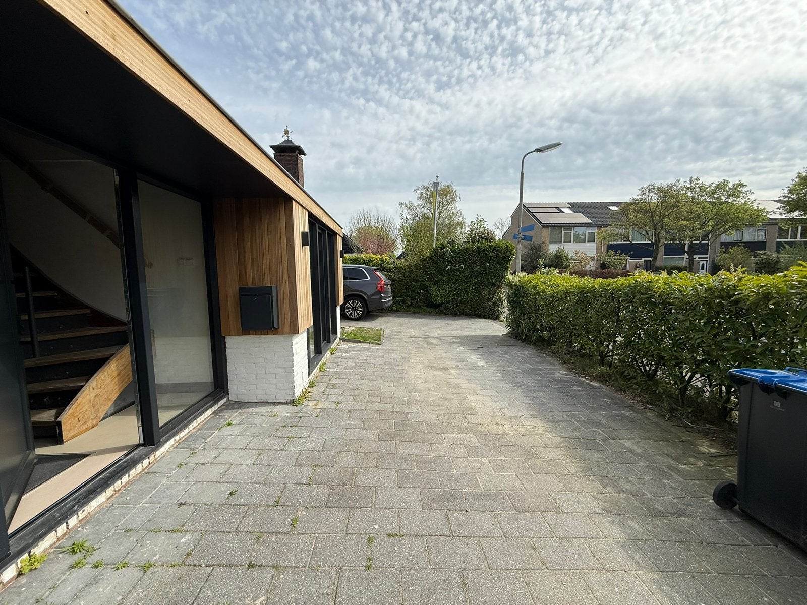 GRATIS: Gebruikte antraciet betonnen klinkers - 75 m², Ophalen, Gebruikt, Klinkers, 10 m² of meer