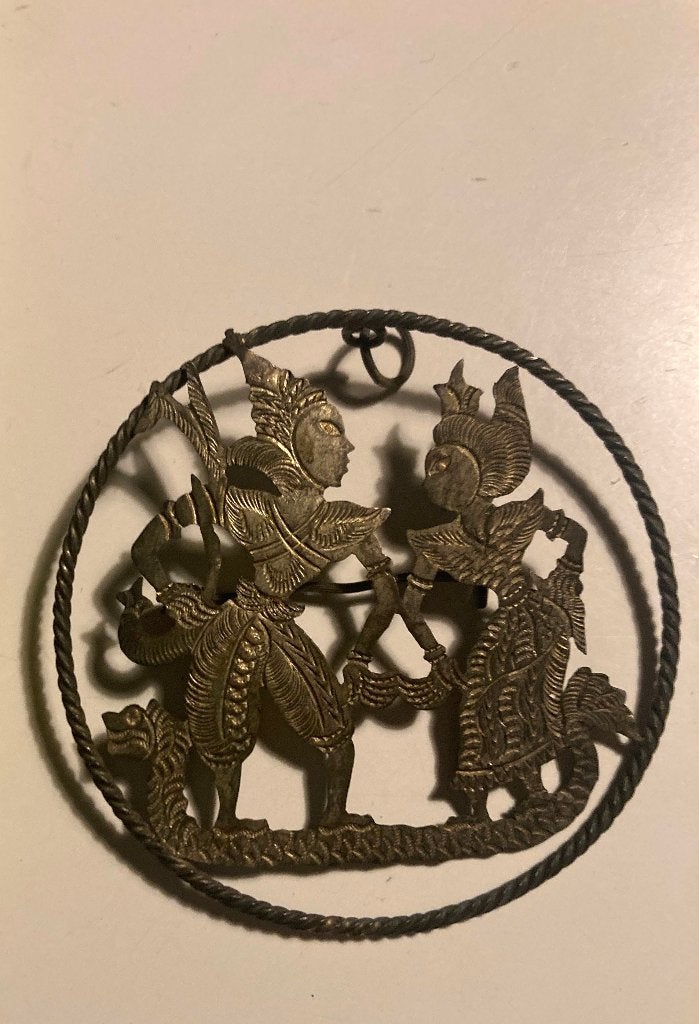 Vintage Javaanse Indonesisch Wajang zilveren hanger - broche, Verzenden, Gebruikt, Zilver, Overige materialen