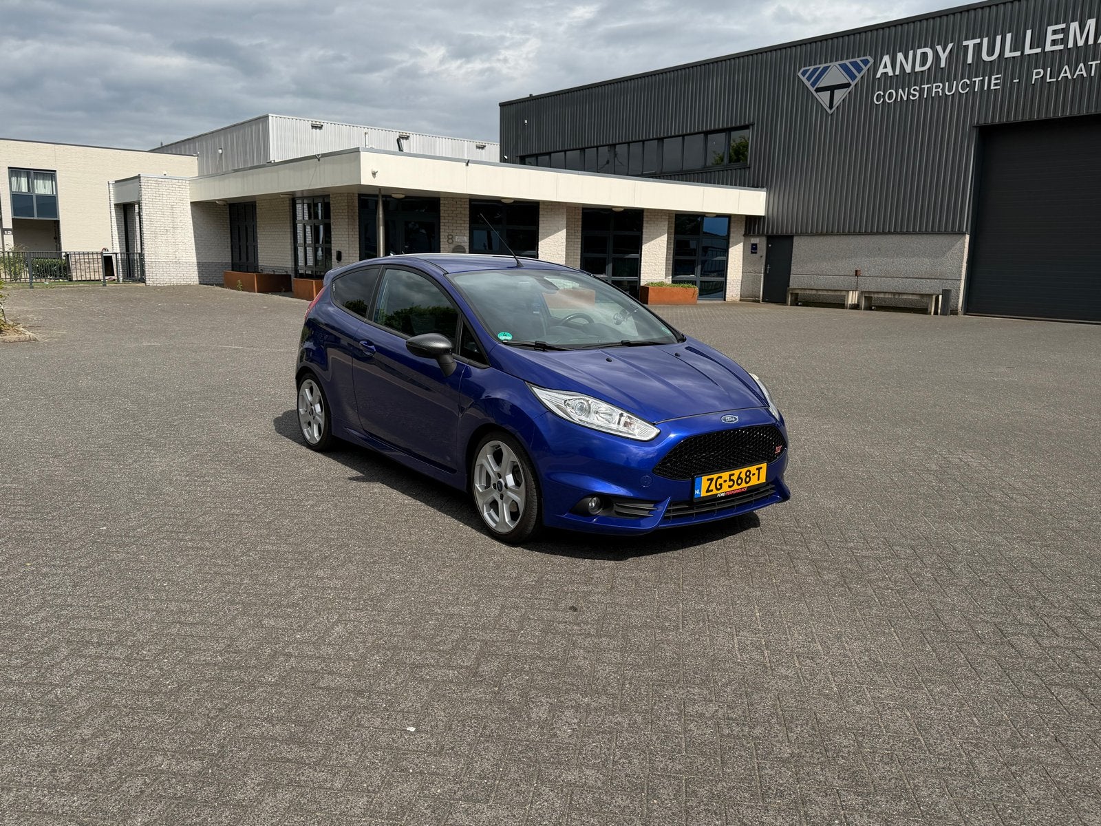 Ford Fiësta 1.6 - 2013 Full option, Auto's, Ford, Voorwielaandrijving, 1596 cc, 1063 kg, Zwart