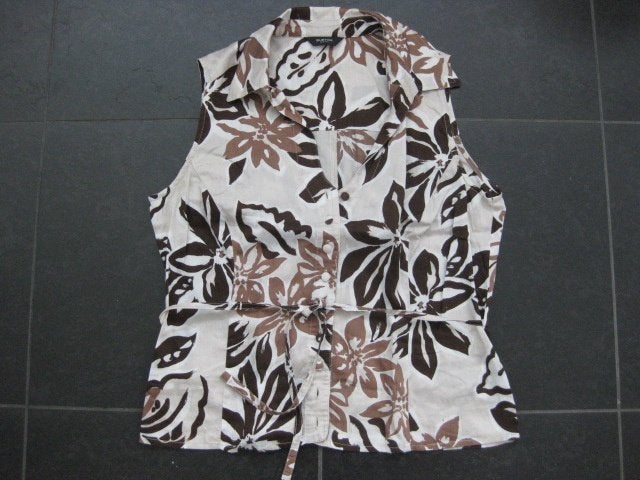 Burton top, blouse mouwloos, bruin beige wit 44-46, Kleding | Dames, Bruin, Maat 42/44 (L), Ophalen of Verzenden, Zo goed als nieuw