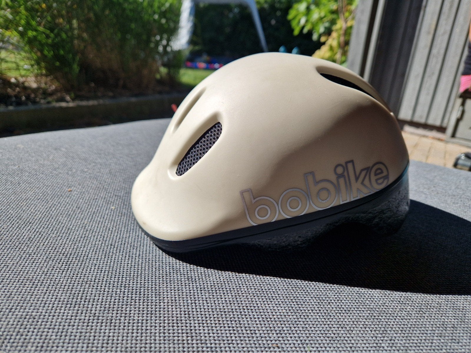Baby fietshelm, Jongen of Meisje, Zo goed als nieuw, Bobike, Ophalen