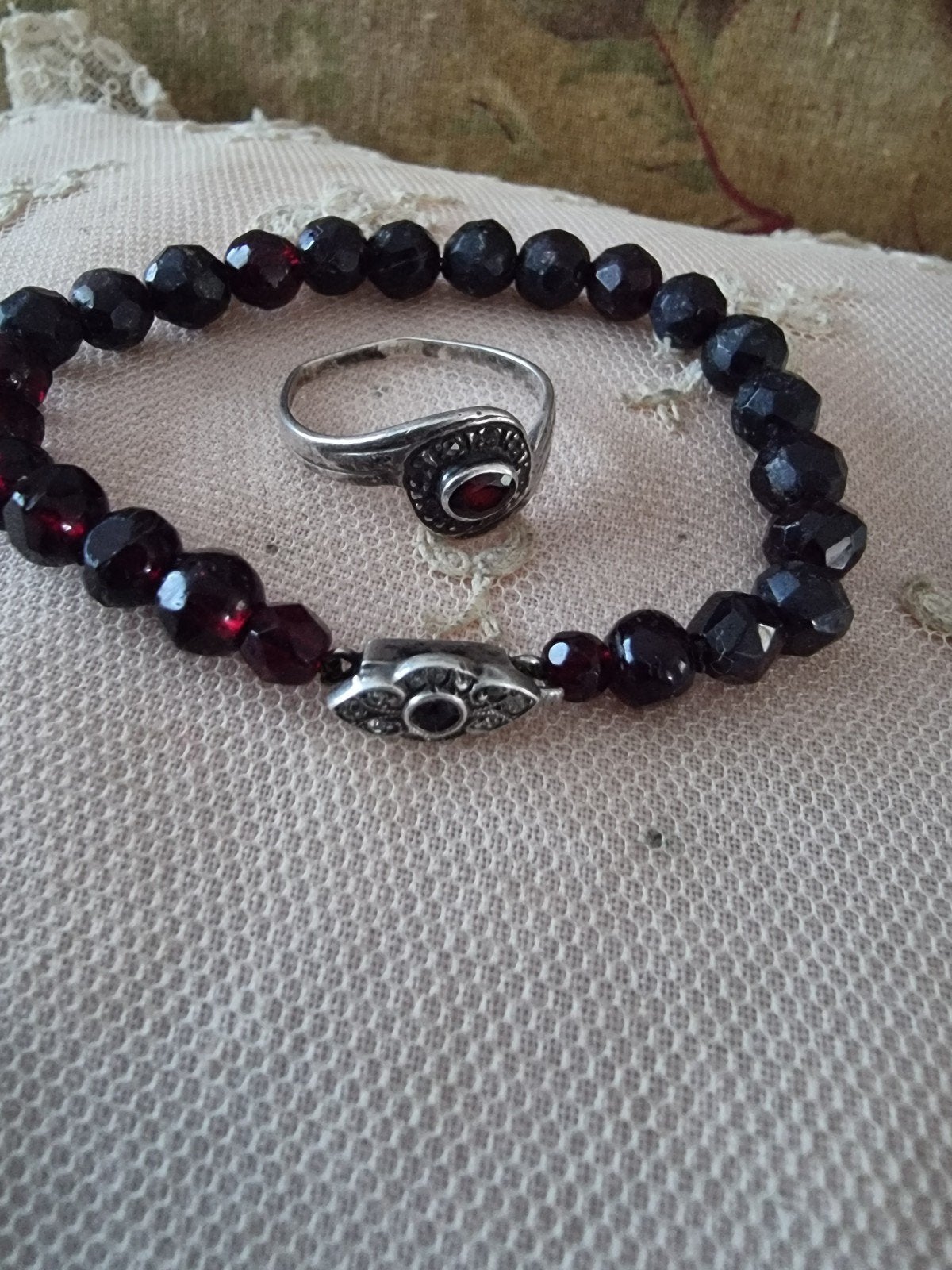 antiek granaat armbandje en zilveren ring, Verzenden, Zilver, Zilver