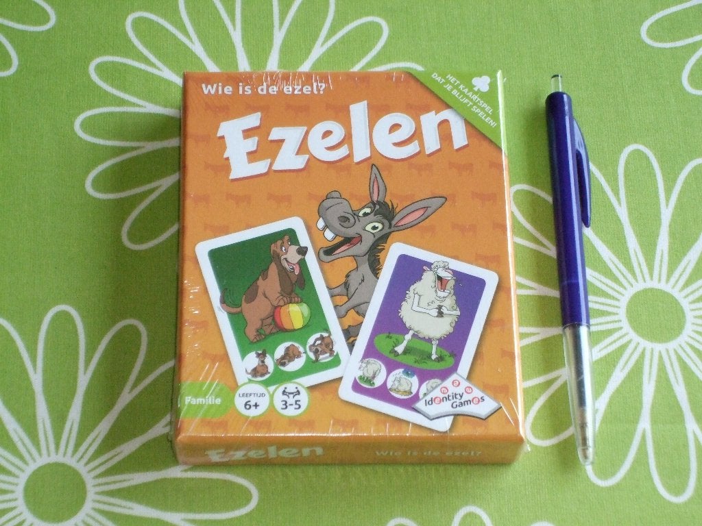 Nieuw in seal: Ezelen - wie is de ezel? kaartspel, Hobby en Vrije tijd, Gezelschapsspellen | Kaartspellen, Vijf spelers of meer