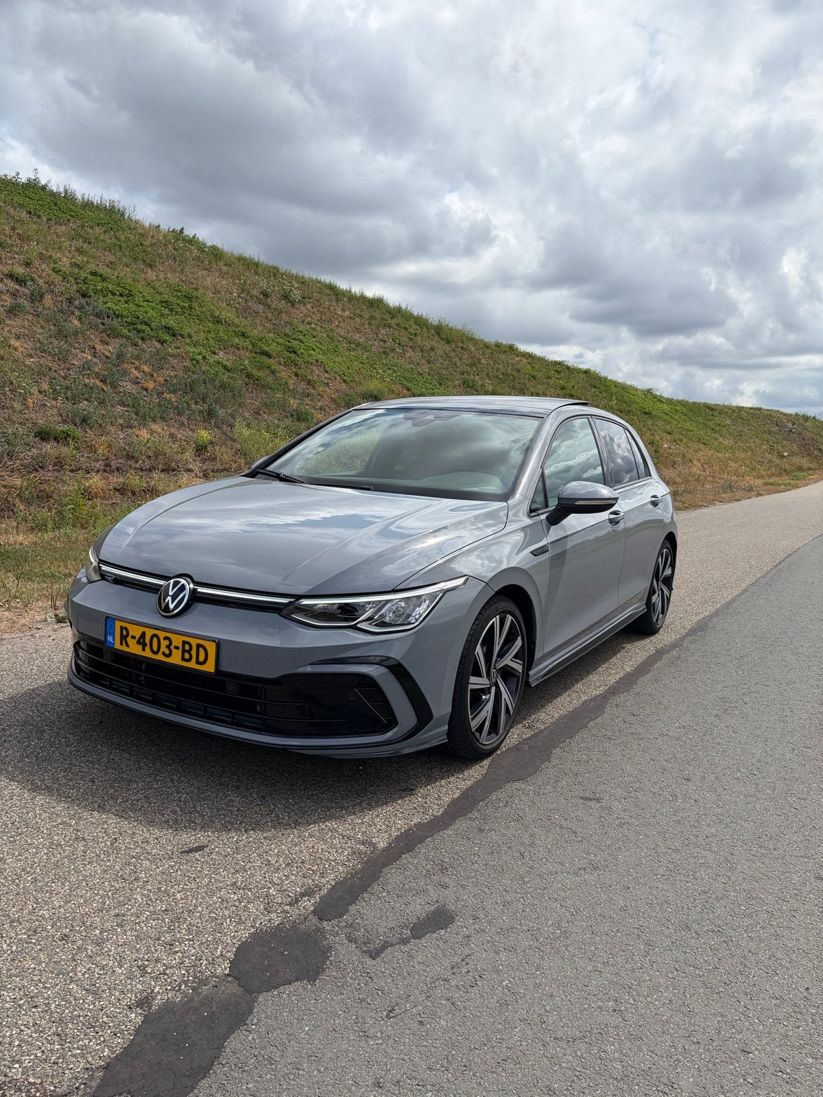 Volkswagen Golf 1.5 Etsi 130pk 7-DSG 2022 Grijs, 1498 cc, 4 cilinders, 1252 kg, Parkeersensor