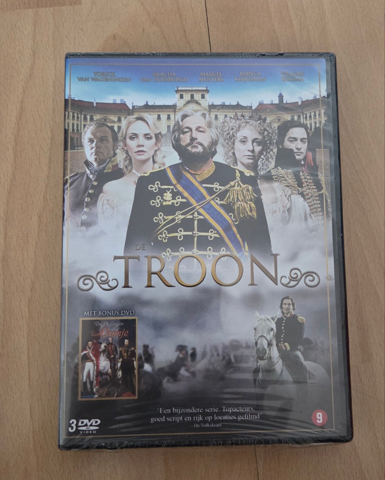 Troon (nieuw), Alle leeftijden, Ophalen of Verzenden, Nieuw in verpakking