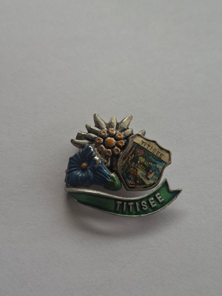 Speld broche titisee, Ophalen, Overige onderwerpen
