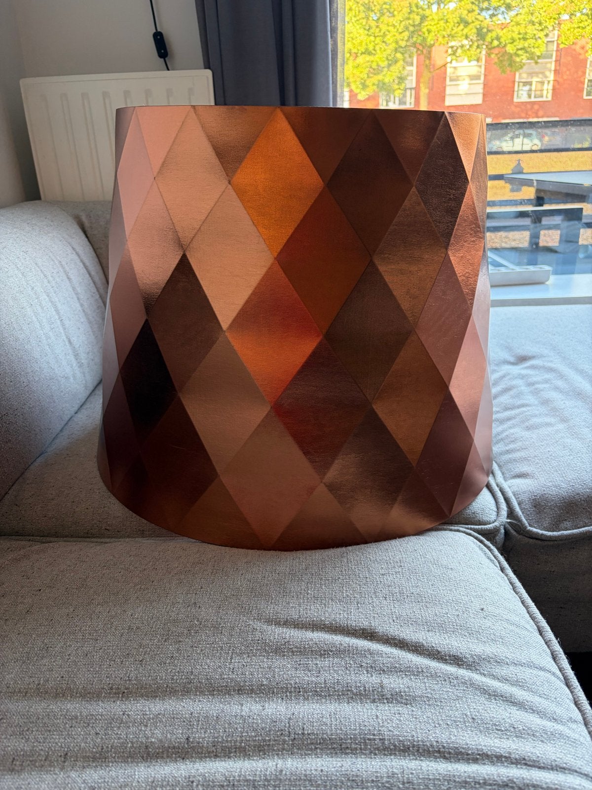 Koperkleurige lampenkap met geometrisch patroon, Gebruikt, Rond, Ophalen, Metaal