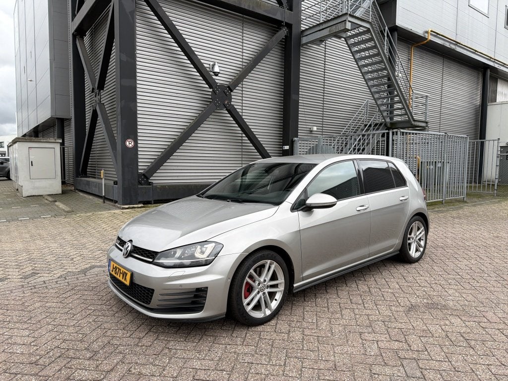 Volkswagen Golf 2.0 TDI GTD (bj 2013, semi-automaat), Stof, Gebruikt, Euro 6, 4 cilinders