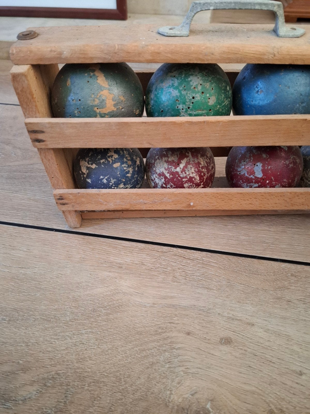 Ouderwetse houten jeu de boules ballen in kistje, Ophalen, Gebruikt
