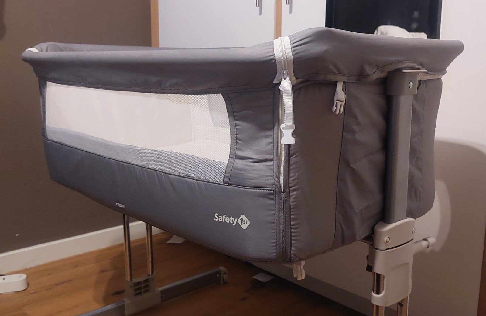 Safety 1st  Co-Sleeper Wieg - Grijs, Ophalen, Zo goed als nieuw, Wieg