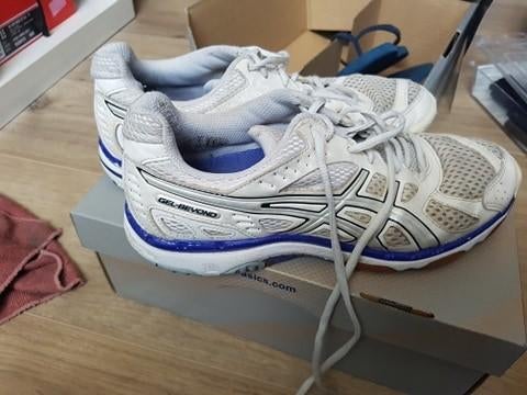 Asics wit maat 40, Ophalen of Verzenden, Zo goed als nieuw, Asics, Wit