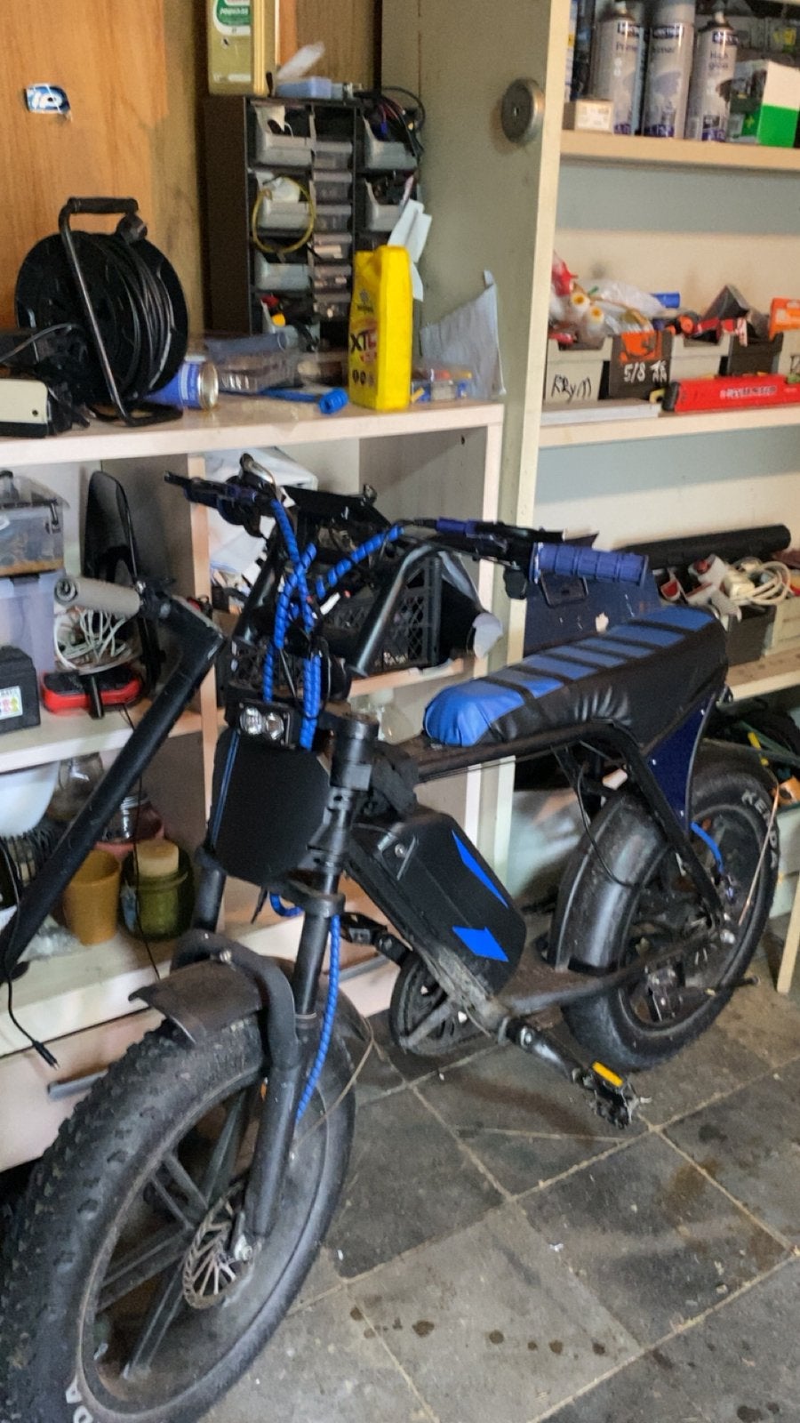 V8 modded, Ophalen, Zo goed als nieuw, Overige merken
