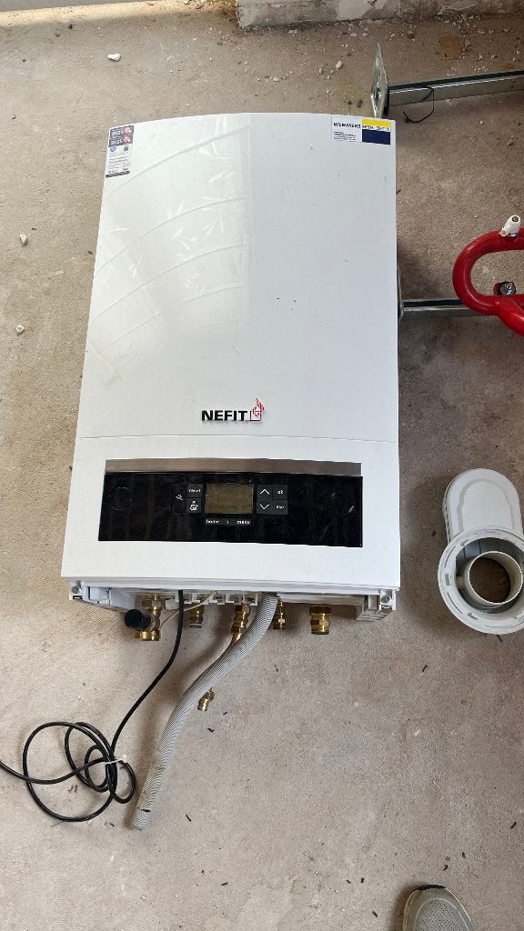 Nefit TrendLine HRC30 CW5 II CV-ketel, Doe-het-zelf en Verbouw, Verwarming en Radiatoren, Ophalen, 30 tot 80 cm, Hoog rendement (Hr)