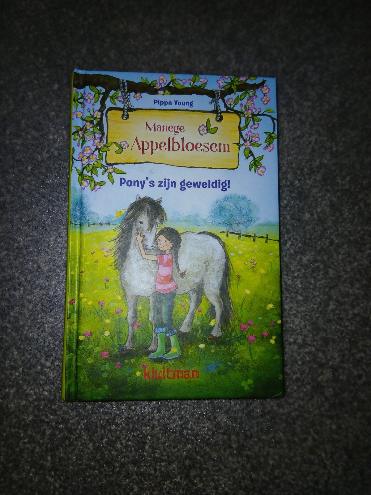Manege Appelbloesem - Pony's zijn geweldig! (Pippa Young), Ophalen, Zo goed als nieuw, Pippa Young