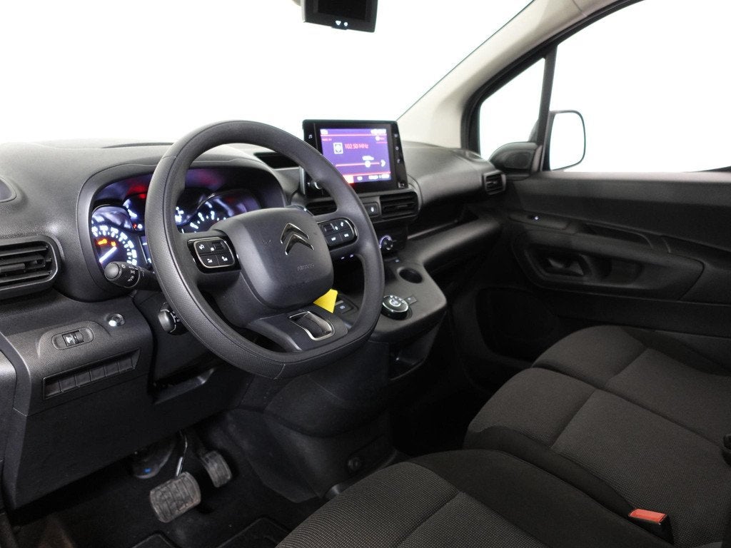 Citroen Berlingo 130PK Automaat L2 Navigatie Apple carplay/, Auto's, Stof, Gebruikt, Euro 6, 4 cilinders