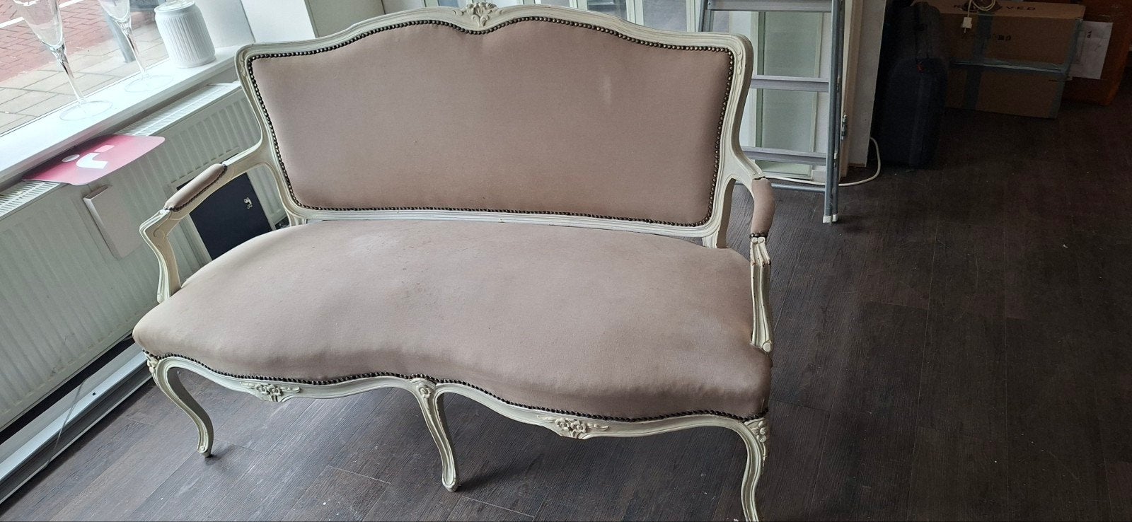 Antieke Franse Louis XV Stijl Bankje - Crème/Beige, Ophalen of Verzenden