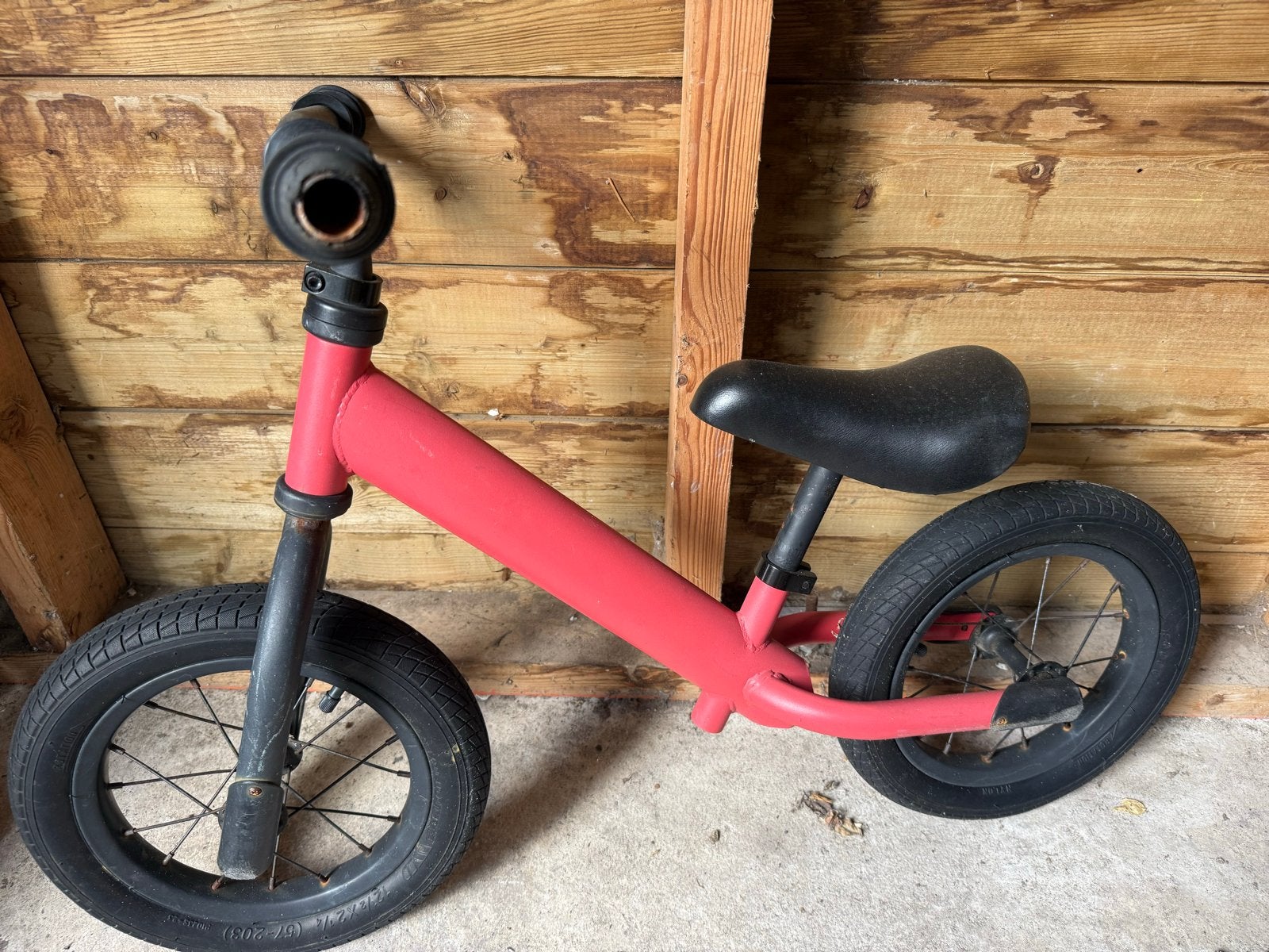 Loopfiets rood - Ideaal voor 2-4 jarige, Ophalen, Gebruikt, Loopfiets