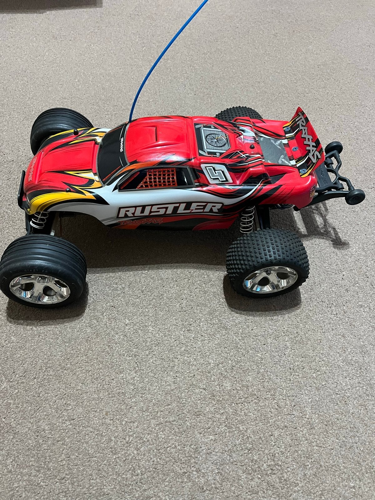 Traxxas Rustler RC auto met veel extra's, Gebruikt, Auto offroad, Schaal 1:10, RTR (Ready to Run)