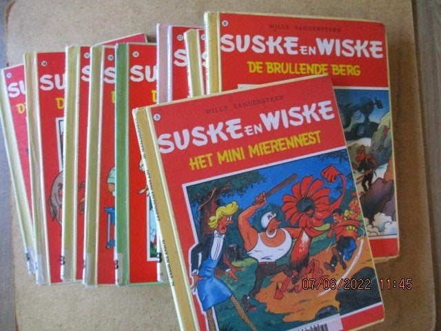 adv6850 11x suske en wiske ex bieb, Eén stripboek, Ophalen, Gelezen