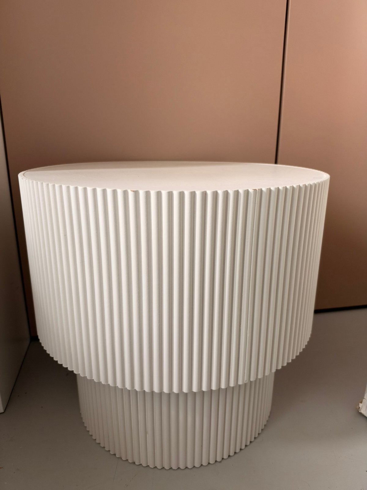 Kwantum bijzettafel rimini beige, Ophalen, Zo goed als nieuw, Rond, Minder dan 50 cm
