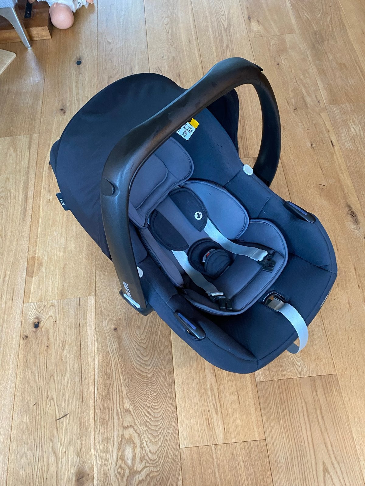 Maxi-Cosi Tinca autostoel met FamilyFix base, Ophalen, Zijbescherming, Zo goed als nieuw, Isofix