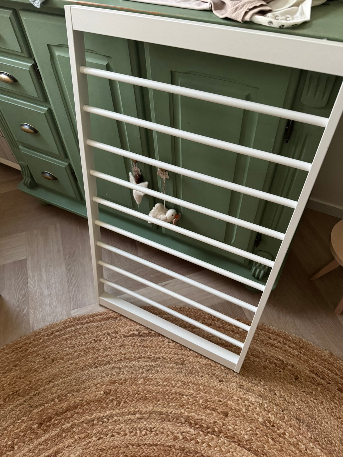 Uittrekbare broekhanger wit, IKEA komplement, Ophalen, 50 tot 100 cm, Zo goed als nieuw, Minder dan 100 cm