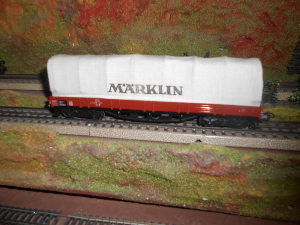 Märklin 4517 Lange lage boordwagon met huif, Wisselstroom, Ophalen of Verzenden, Märklin, Nieuw