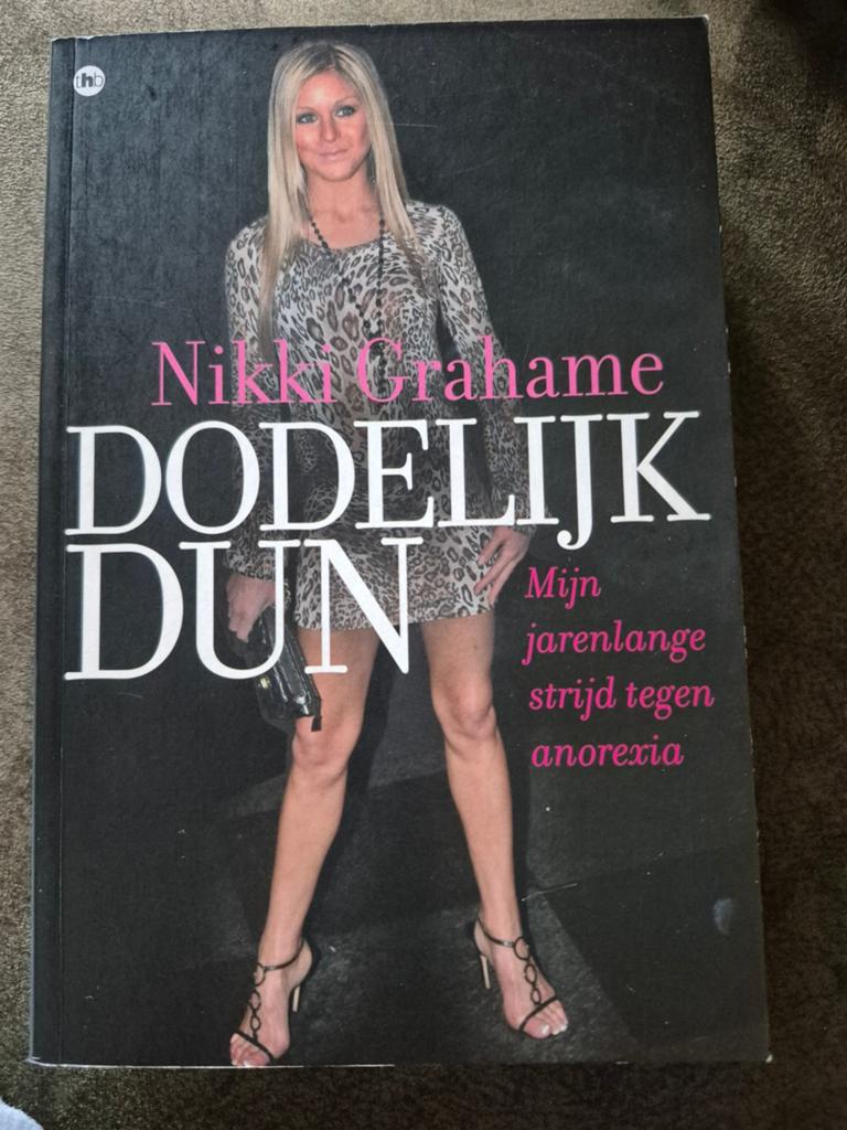 Nikki Grahame - Dodelijk dun, Boeken, Literatuur, Ophalen of Verzenden, Zo goed als nieuw, Nikki Grahame
