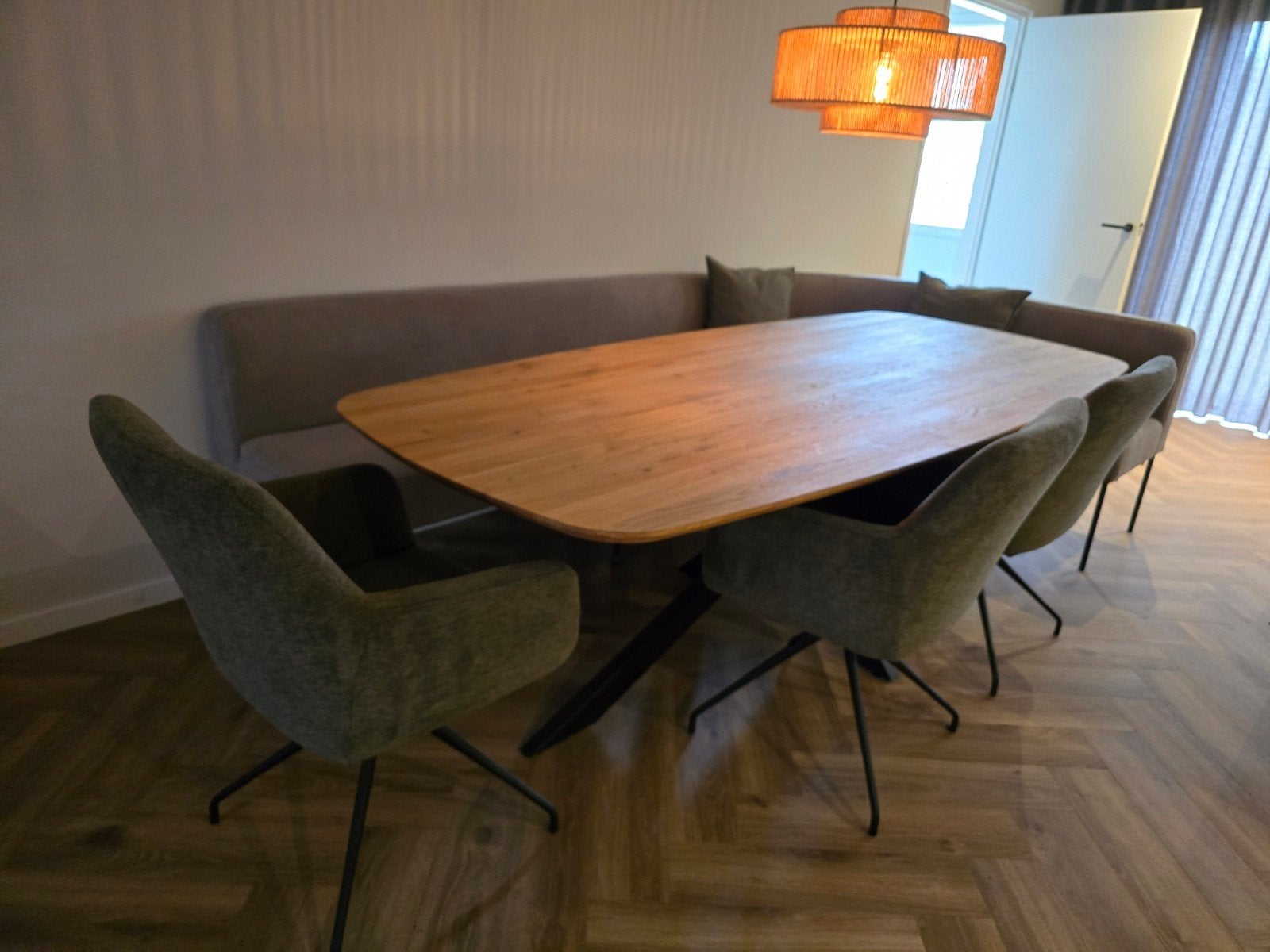 Complete eethoek - Zo goed als nieuw, Ophalen, Zo goed als nieuw, Modern, 4 tot 6 stoelen