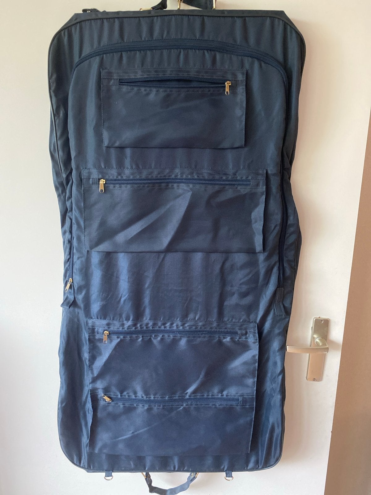 Donkerblauwe kledinghoes / reistas met ritsen, Sieraden, Tassen en Uiterlijk, Tassen | Reistassen en Weekendtassen, 30 cm of meer