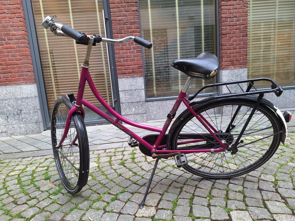 Roze damesfiets, Ophalen, Gebruikt