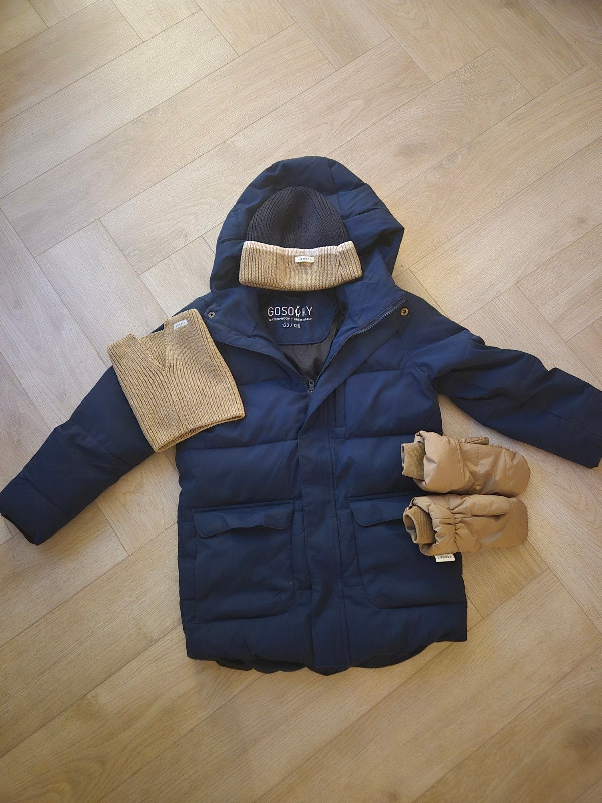 Gosoky winterjas donkerblauw met muts, sjaal en handschoenen, Kleding | Dames, Gosoky, Ophalen of Verzenden, Zo goed als nieuw