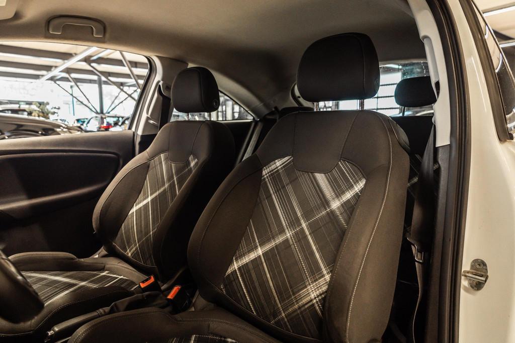 Opel Corsa 1.4 Bi-Fuel Edition Trekhaak | Airco, Auto's, Voorwielaandrijving, Stof, Wit, Bedrijf