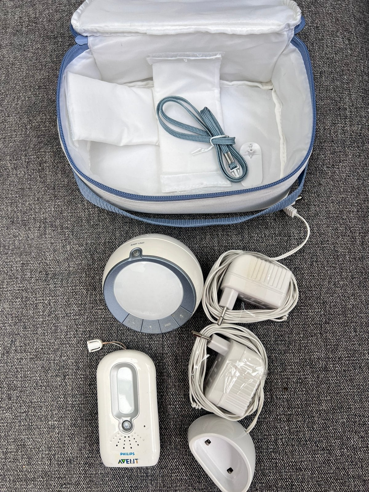 PHILIPS AVENT DECT DIGITALE BABYFOON MET BEWAAR ETUI, Ophalen of Verzenden, Zo goed als nieuw, 250 meter of meer, Digitaal