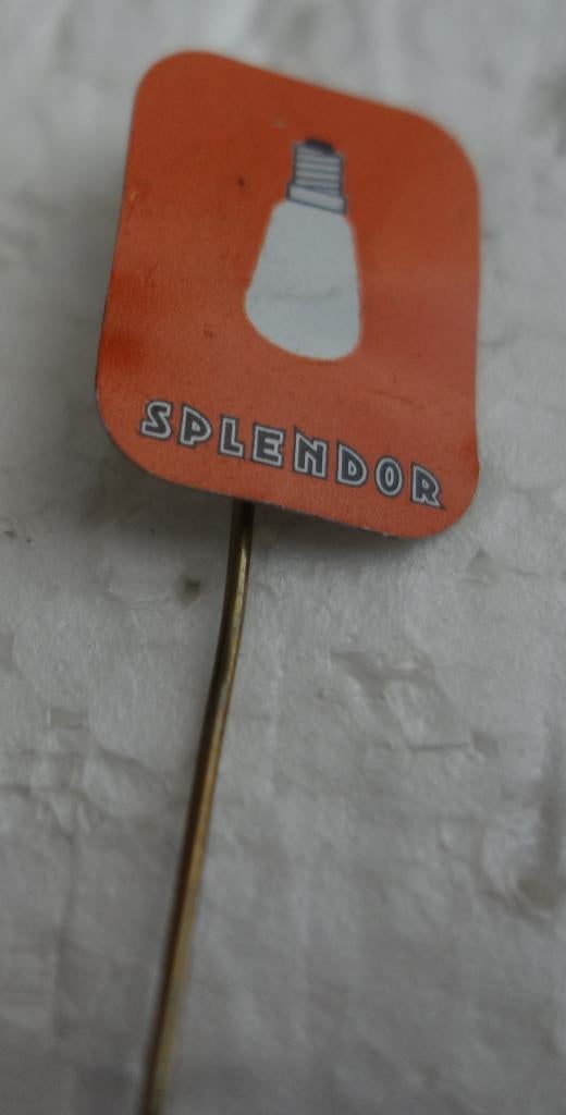 Vintage speldje van gloeilamp, Verzamelen, Verzenden, Gebruikt, Overige onderwerpen