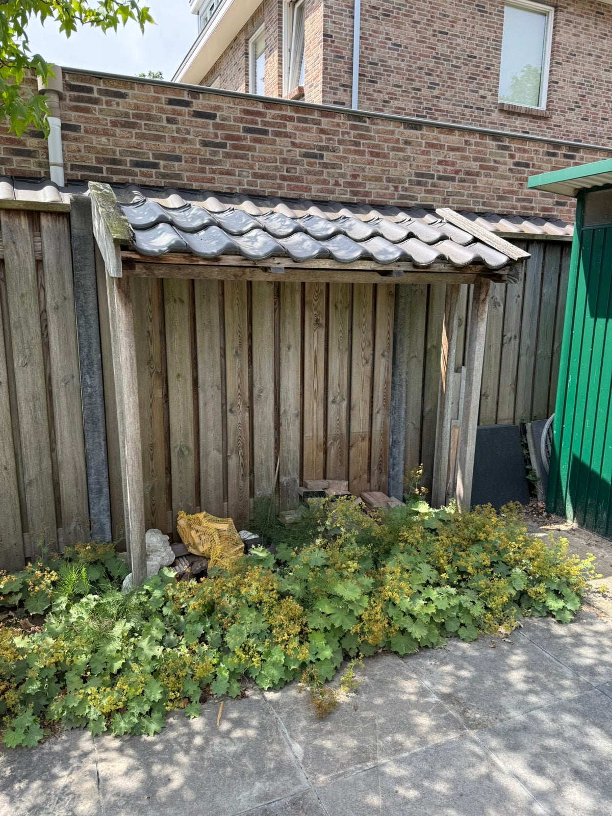 Hout afdak, Ophalen, Zo goed als nieuw, Hout, Overige typen