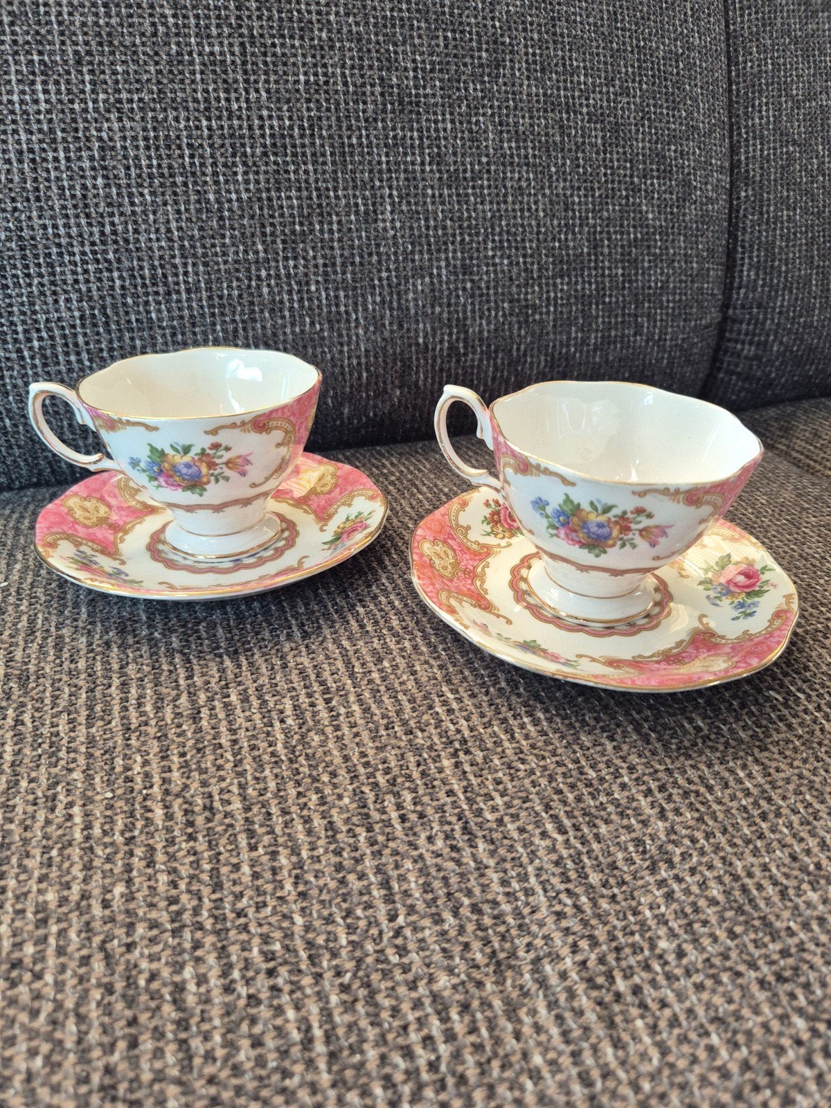 2 Royal Albert Lady Carlyle kop en schotels, Ophalen of Verzenden