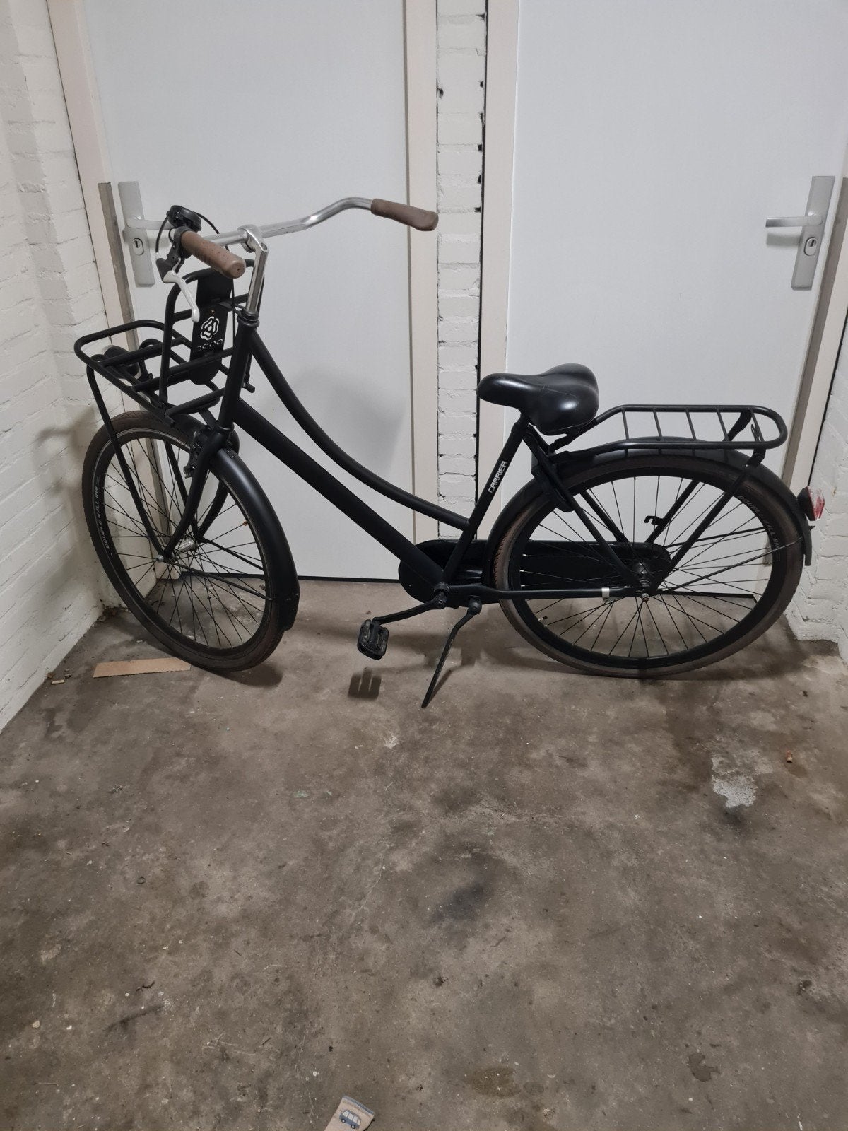 Oma fiets dames fiets transport fiets, Ophalen, Zo goed als nieuw, Terugtraprem, Handrem