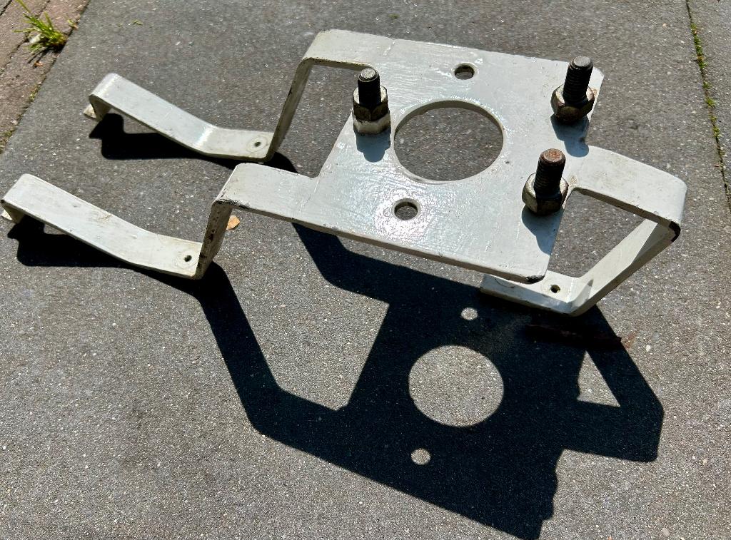 Volkswagen T2 Baywindow reservewiel houder voorzijde / neus, Auto-onderdelen, Ophalen of Verzenden, Nieuw, Volkswagen, Bumper